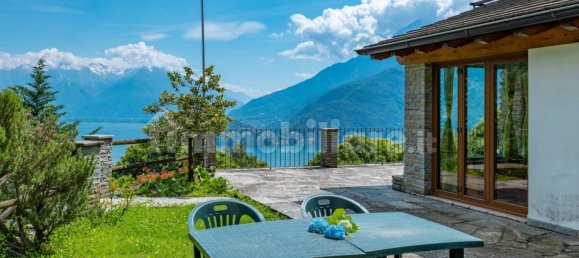 Дом с 3 спальнями в Пьянелло дель Ларио, Италия № 97512 11