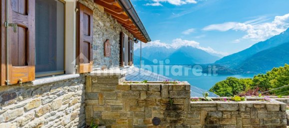 Дом с 3 спальнями в Пьянелло дель Ларио, Италия № 97512 6