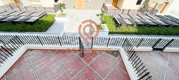 3 bedrooms Townhouse in International City, UAE No. 24327 2