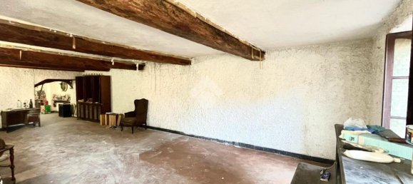 2غرفة شقة في Genoa, Italy رقم 29687 3