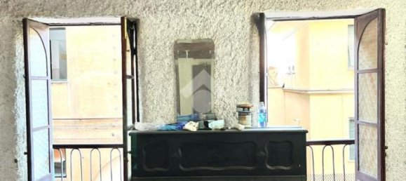 2غرفة شقة في Genoa, Italy رقم 29687 14