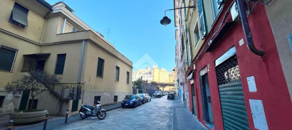 2غرفة شقة في Genoa, Italy رقم 29687 2