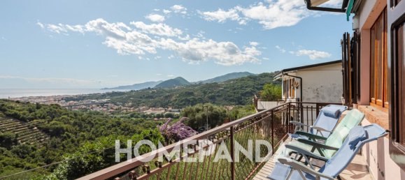 11-salle Villa à Cogorno, Italy No. 268653 34