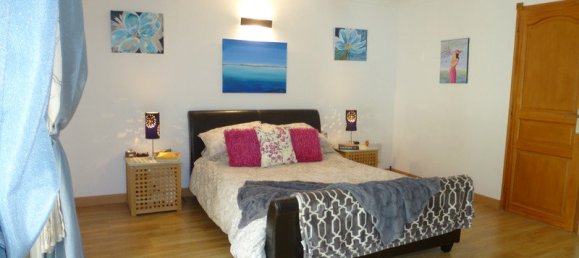 3 Schlafzimmer Haus in La Celle-Dunoise, France, Nr. 109336 8