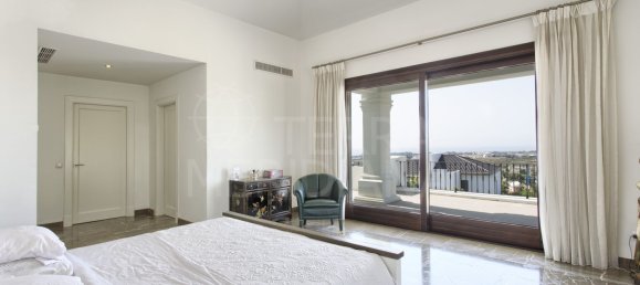 5 bedrooms Villa in Malaga, Spain No. 22686 29