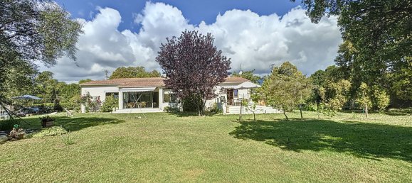 3 Schlafzimmer Haus in San-Giuliano, France, Nr. 69777 10