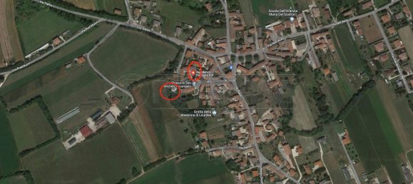 8 rooms House in Udine, Italy No. 21194 22