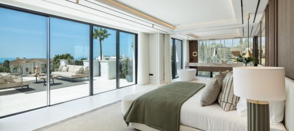 6 bedrooms Villa in Marbella, Spain No. 130622 16