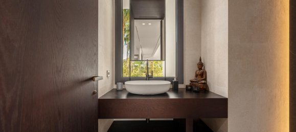 4 bedrooms Villa in Malaga, Spain No. 276688 7