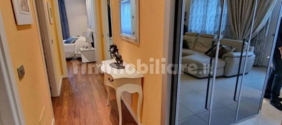 Квартира с 4 спальнями в Гемме, Италия № 332866 17