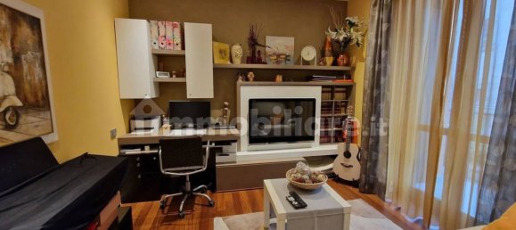 Квартира с 4 спальнями в Гемме, Италия № 332866 15