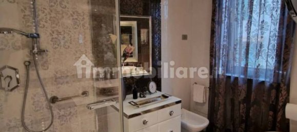 Квартира с 4 спальнями в Гемме, Италия № 332866 18