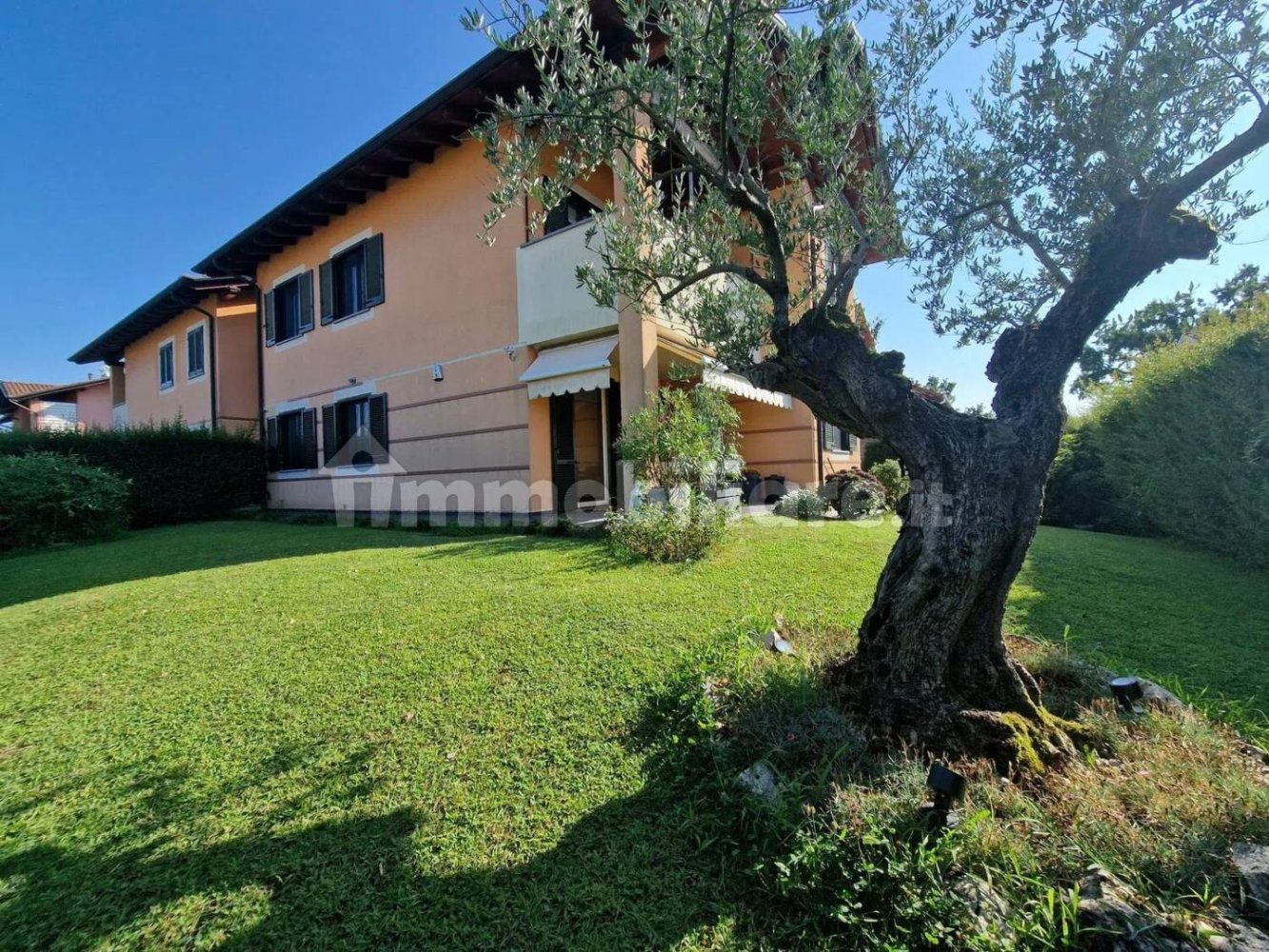 Квартира с 4 спальнями в Гемме, Италия № 332866