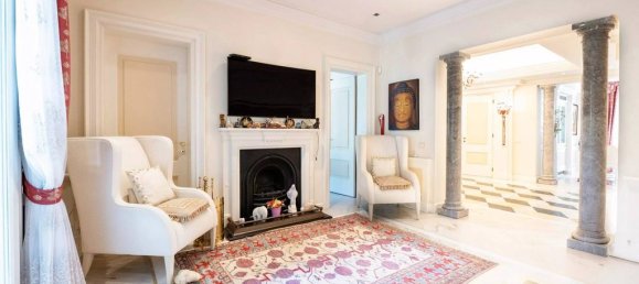 3 bedrooms Villa in Venice, Italy No. 296911 6