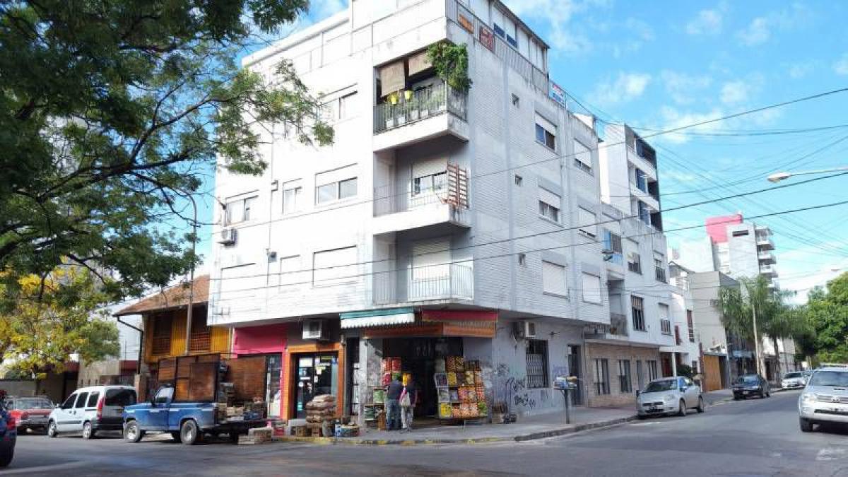 Квартира с 2 спальнями в Кильмес, Аргентина № 55047