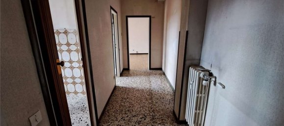 Квартира с 2 спальнями в Лаццате, Италия № 361222 3