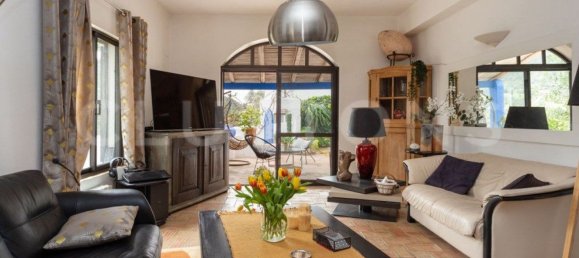 6 Schlafzimmer Haus in Faro, Portugal, Nr. 121529 16