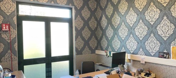 5 rooms Commercial property in Venegono Inferiore, Italy No. 354242 6