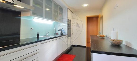 2 bedrooms Apartment in Vila Nova de Gaia, Portugal No. 236009 3