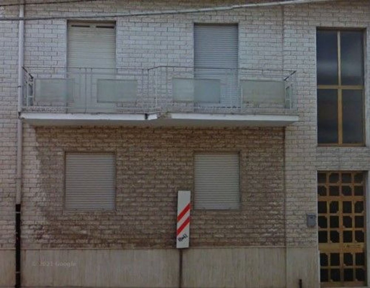 Квартира с 4 комнатами в Бари, Италия № 31272