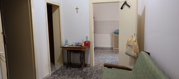 Квартира с 4 комнатами в Бари, Италия № 31272 24