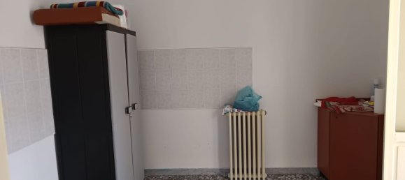 Квартира с 4 комнатами в Бари, Италия № 31272 19