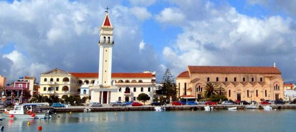 6 chambres bâtiment à vendre à Zakynthos, Ionian Islands, Peloponnese, Western Greece and the Ionian, Greece № 812 3