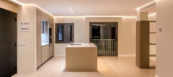 Пентхаус с 2 спальнями в Марбелья, Испания № 126553 6