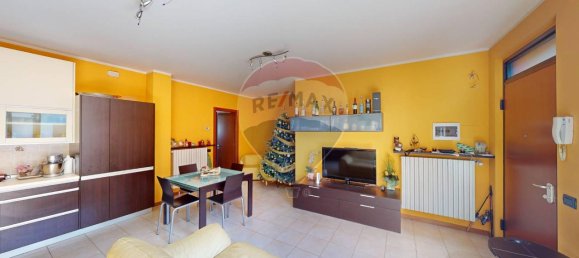 Apartamento de 3 habitaciónes en Talamona, Italy No. 29249 3