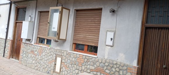 5غرفة شقة في Spezzano della Sila, Italy رقم 253801 6