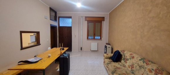 5غرفة شقة في Spezzano della Sila, Italy رقم 253801 3