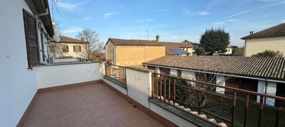 Дом с 4 спальнями в Ломелло, Италия № 365313 10