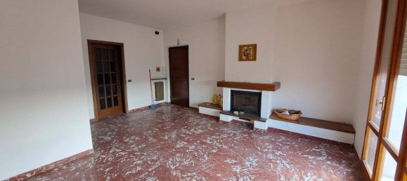 2 bedrooms Apartment in Villafranca in Lunigiana, Italy No. 274188 6