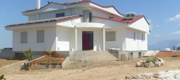 5 bedrooms Villa in Central Greece, Greece No. 1204 3