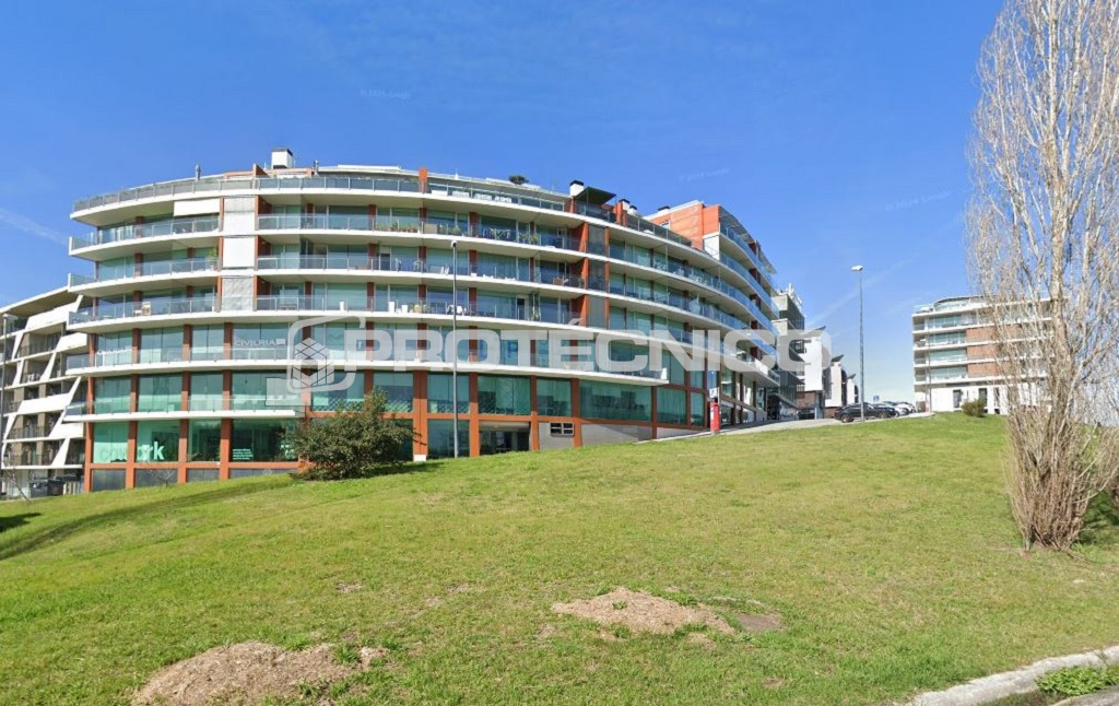 4204m² Commercial property in Esgueira, Portugal No. 50923