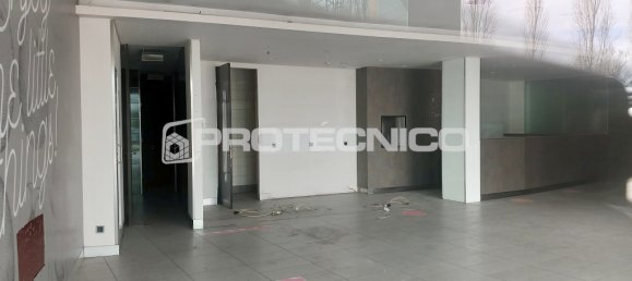 4204m² Commercial property in Esgueira, Portugal No. 50923 9