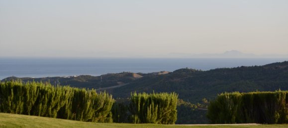 5 bedrooms Villa in Benahavis, Spain No. 121318 22