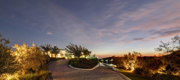 5 bedrooms Villa in Benahavis, Spain No. 121318 10