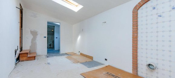 5 rooms House in Quarto d'Altino, Italy No. 11614 16