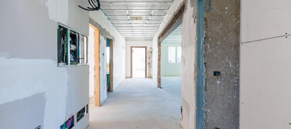 5 rooms House in Quarto d'Altino, Italy No. 11614 55