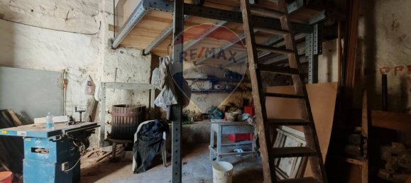 Квартира с 68 комнатами в Матера, Италия № 166064 3