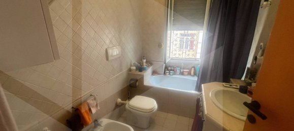 3-Zimmer Wohnung in Rome, Italy, Nr. 28394 16