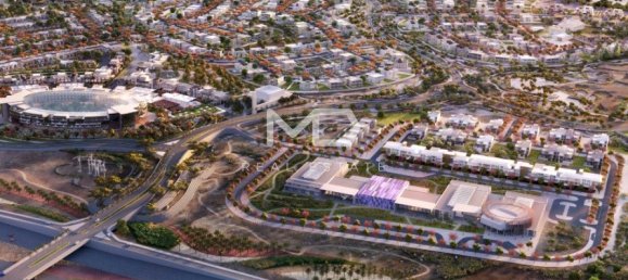 4 bedrooms Villa in Abu Dhabi, UAE No. 47576 13