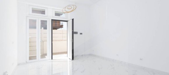 2 rooms Apartment in Ciampino, Italy No. 33647 2