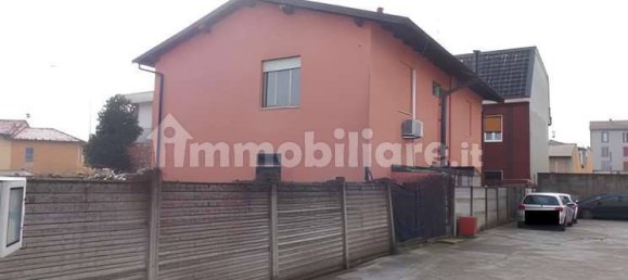1 Schlafzimmer Wohnung in Melegnano, Italy, Nr. 208550 2