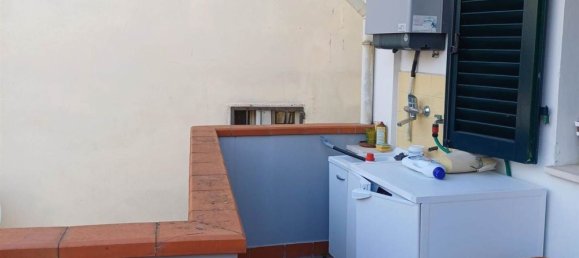 6 rooms Apartment in Prato, Italy No. 148780 21