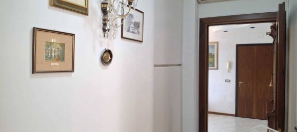 2 bedrooms Apartment in Florence, Italy No. 328807 19