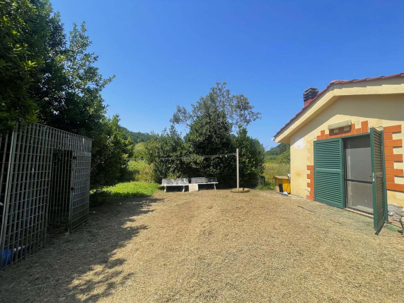5000m² Land in Collesalvetti, Italy No. 210873