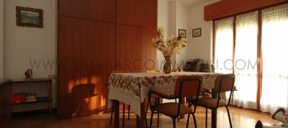 8 bedrooms House in Calolziocorte, Italy No. 153121 17