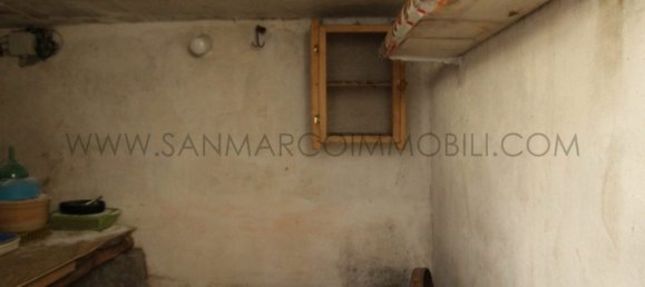 8 bedrooms House in Calolziocorte, Italy No. 153121 47